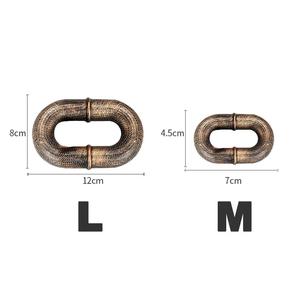 Giant Chain Dog Leash: Zero-Weight Prop